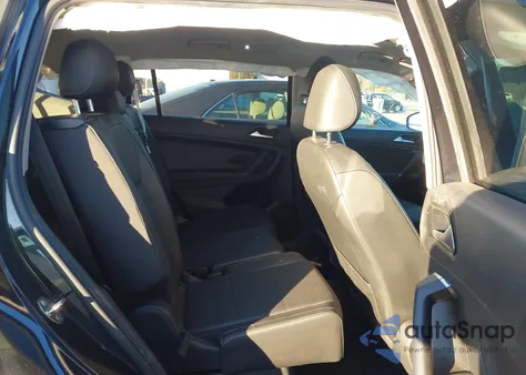 2018 Volkswagen Tiguan 2.0T Se/2.0T Sel из США, поврежденный, VIN 3VV3B7AX0JM187705